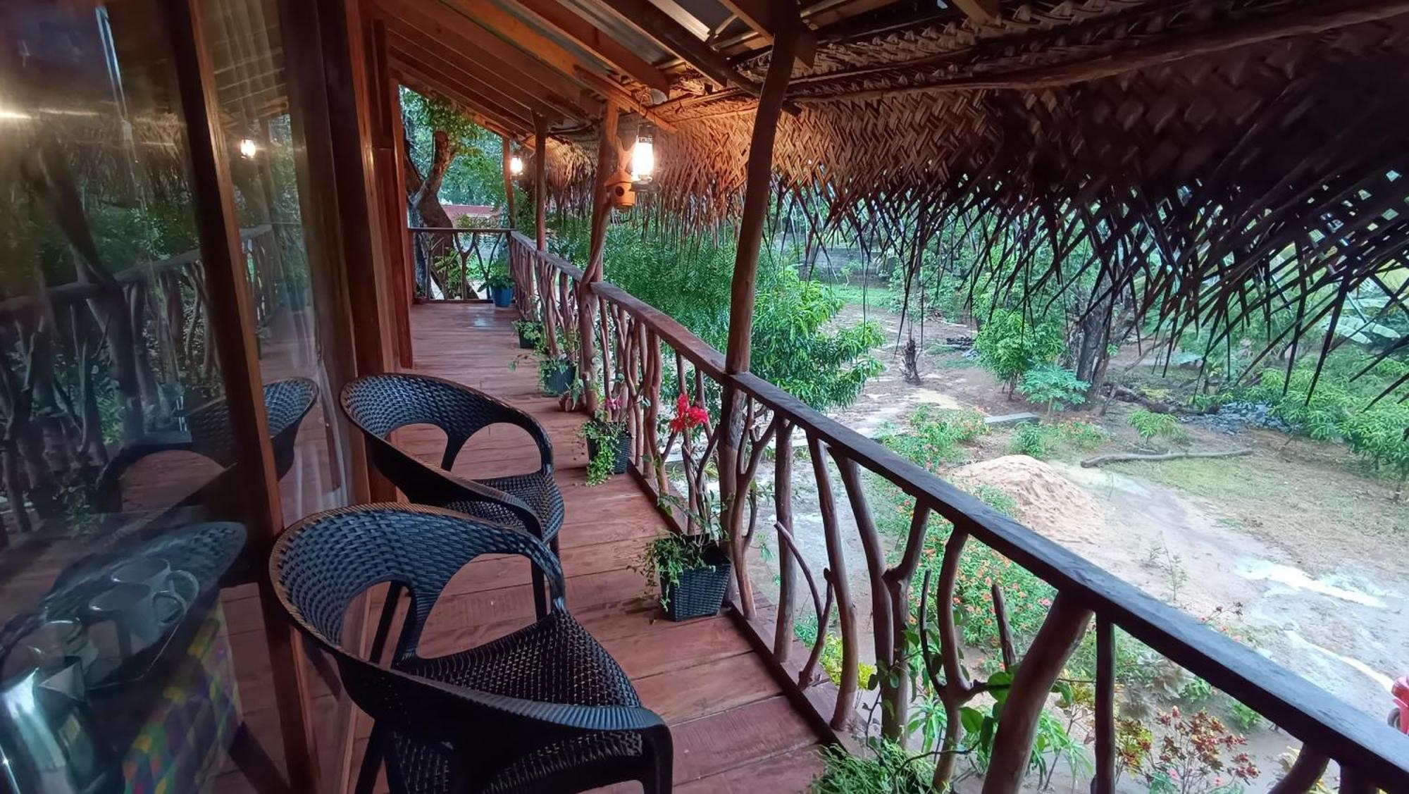 Villa Sigiriya Rock View Tree House Exterior foto